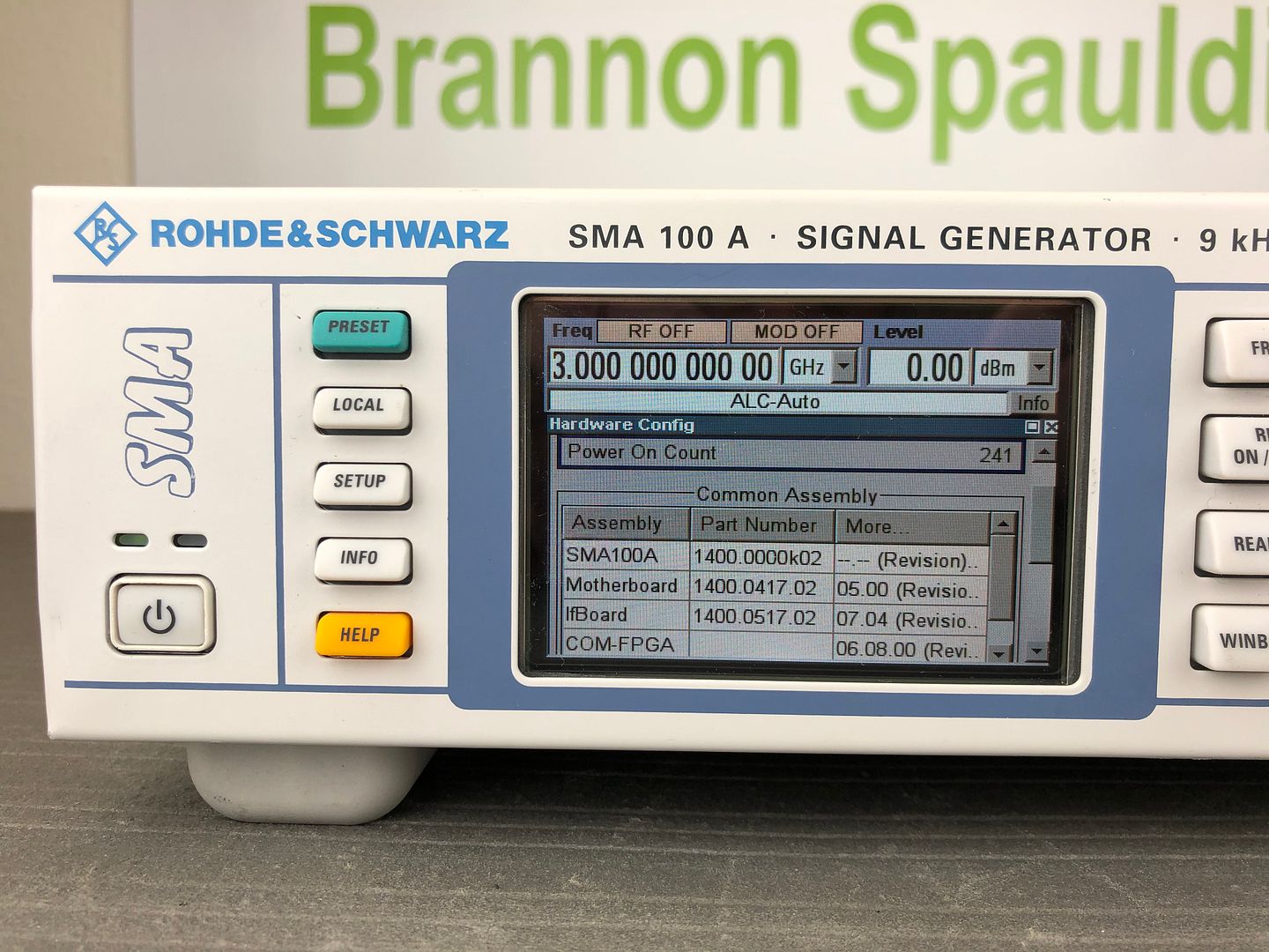 Rohde Schwarz SMA100A 9 KHz - 3 GHz Signal Generator W/ Option B20 ...